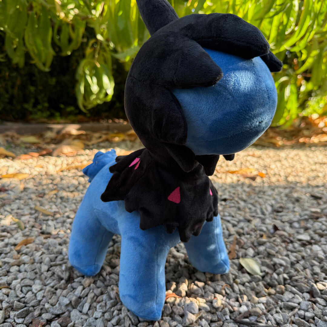 Deino plush
